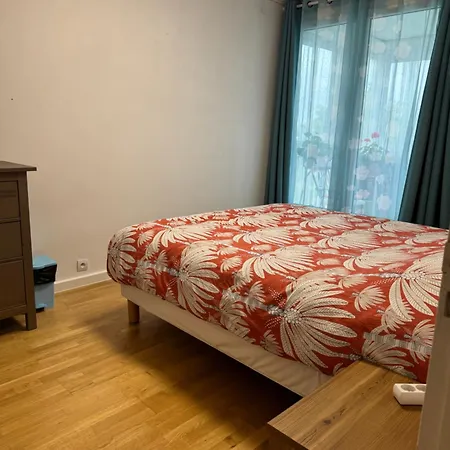 Periurbain De Paris Et Versailles Les Clayes-Sous-Bois
